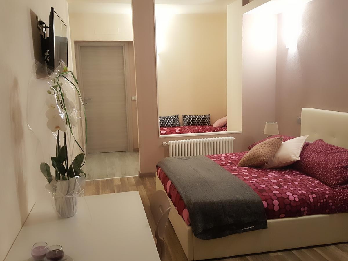 Cuorematto Poggiridenti Exteriér fotografie